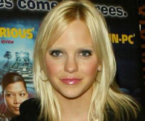 Anna Faris