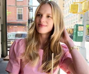 Anne Vyalitsyna Biography