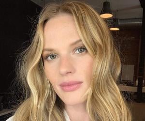 Anne Vyalitsyna