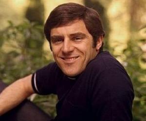 Anthony Newley Biography