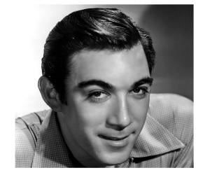 Anthony Quinn Biography