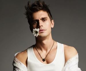 Antoni Porowski