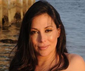Arlene Tur