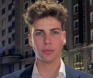 Arnau Marin