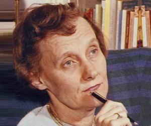 Astrid Lindgren Biography