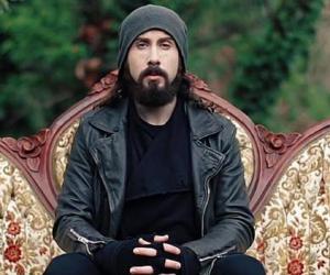 Avi Kaplan