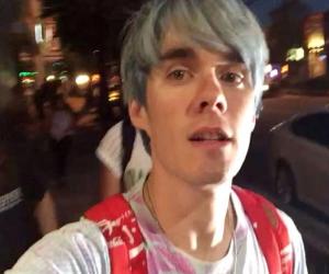 Awsten Knight