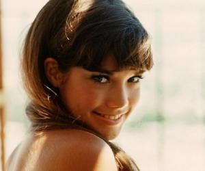 Barbi Benton