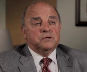 Barry Alvarez