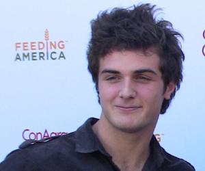 Beau Mirchoff