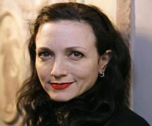 Bebe Neuwirth