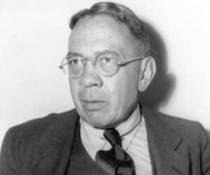 Bernard De Voto