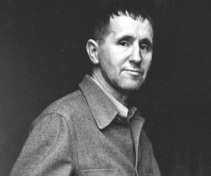 Bertolt Brecht