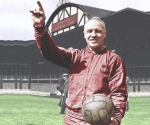 Bill Shankly Biography