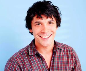 Bob Morley Biography