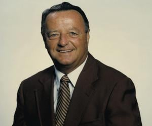 Bobby Bowden Biography