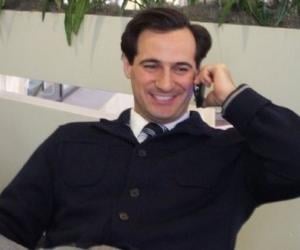 Carl Azuz