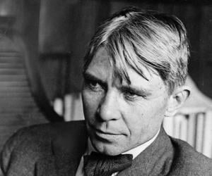 Carl Sandburg Biography