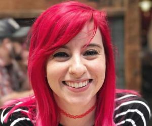 Carly Incontro Biography