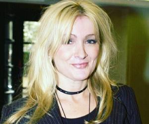 Caroline Aherne Biography