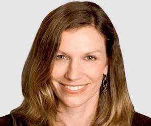 Carolyn Hax Biography