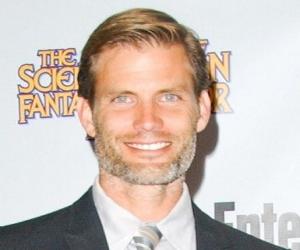 Casper Van Dien