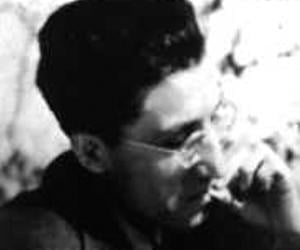 Cesare Pavese Biography