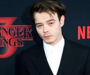 Charlie Heaton Biography