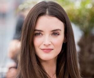 Charlotte Le Bon Biography