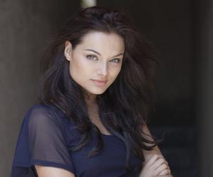 Christina Ochoa Biography