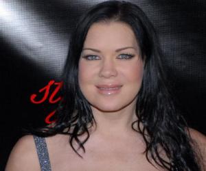 Chyna Biography