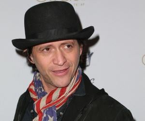 Clifton Collins Jr.