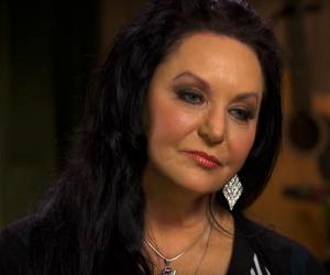 Crystal Gayle