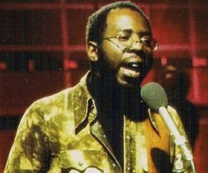 Curtis Mayfield Biography