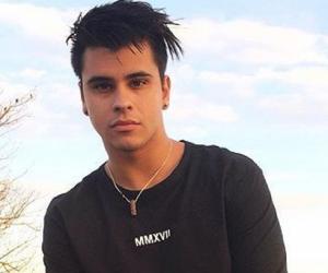 Cyrus Dobre Biography