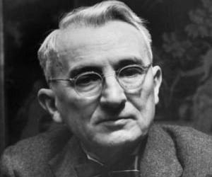 Dale Carnegie Biography