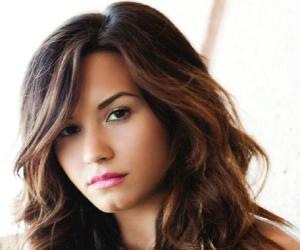 Dallas Lovato Biography