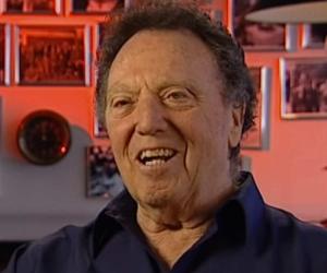 Dan Curtis
