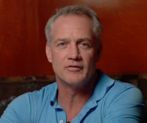 Daryl Johnston Biography