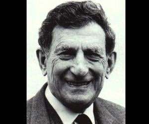 David Bohm