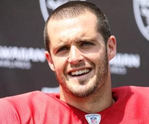 Derek Carr