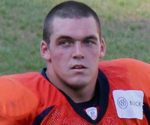 Derek Wolfe