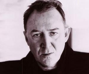 Dermot Crowley