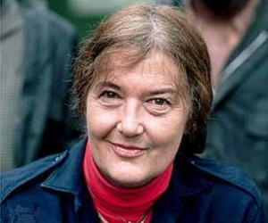 Dian Fossey Biography