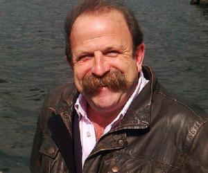 Dick Strawbridge