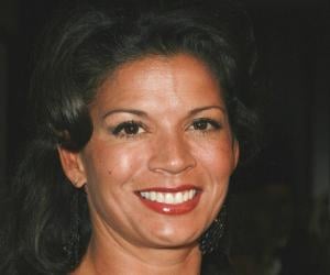 Dina Eastwood