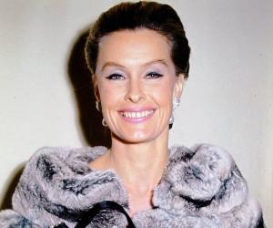 Dina Merrill Biography