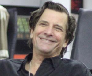 Dirk Benedict