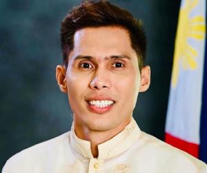 Dondon Hontiveros