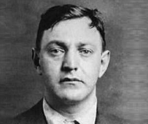 Dutch Schultz Biography